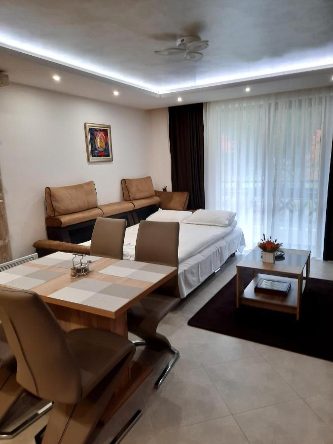 Луксозен Апартамент - "Моето Щастливо Място"- Смолянски Езера Smolyan Exterior foto
